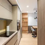 Guesthost - Flat 3 *