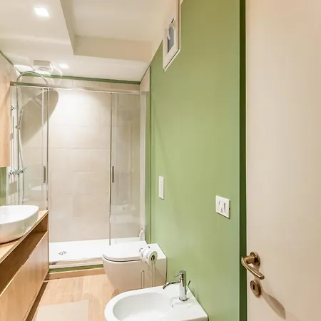 Guesthost - Flat 3 *